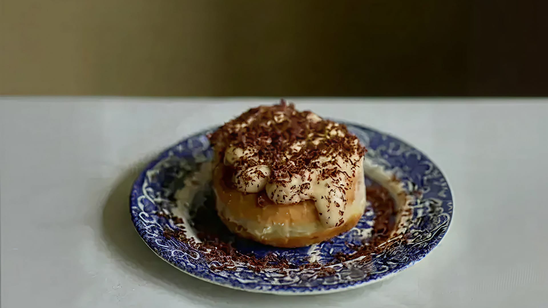 Tiramisu doughnut